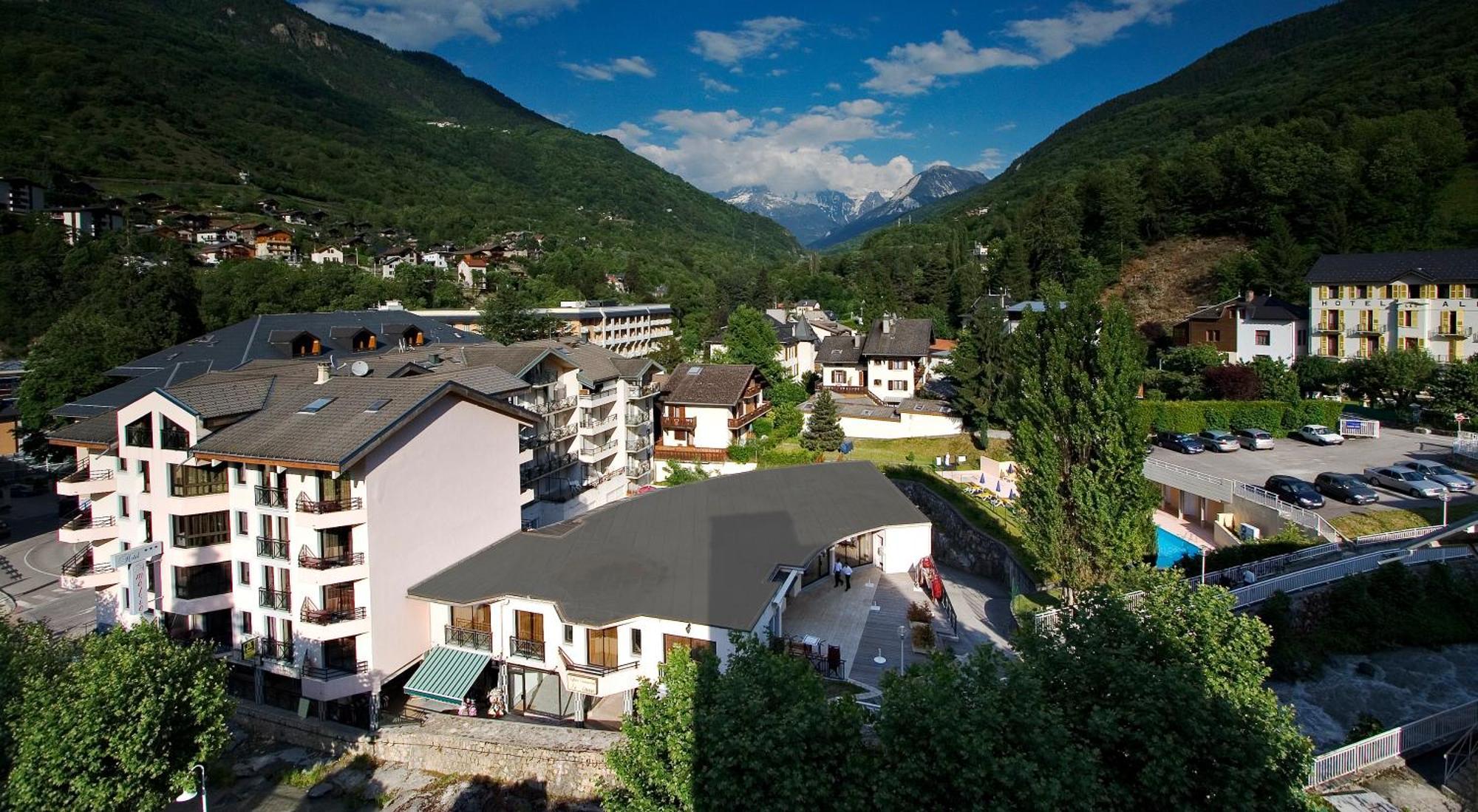 Hotel Amelie Brides-les-Bains Exterior photo